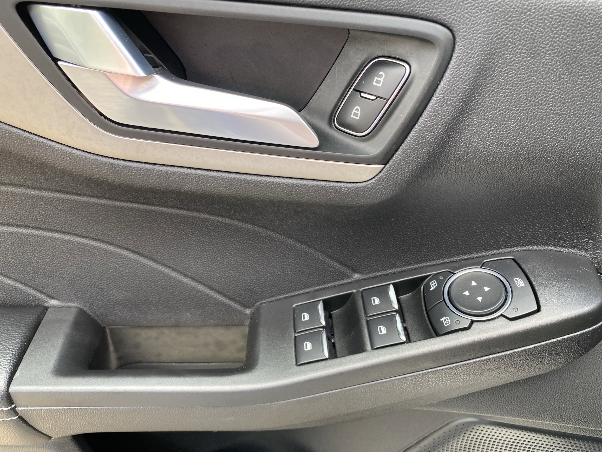 2021 Ford Escape SE - Photo 10