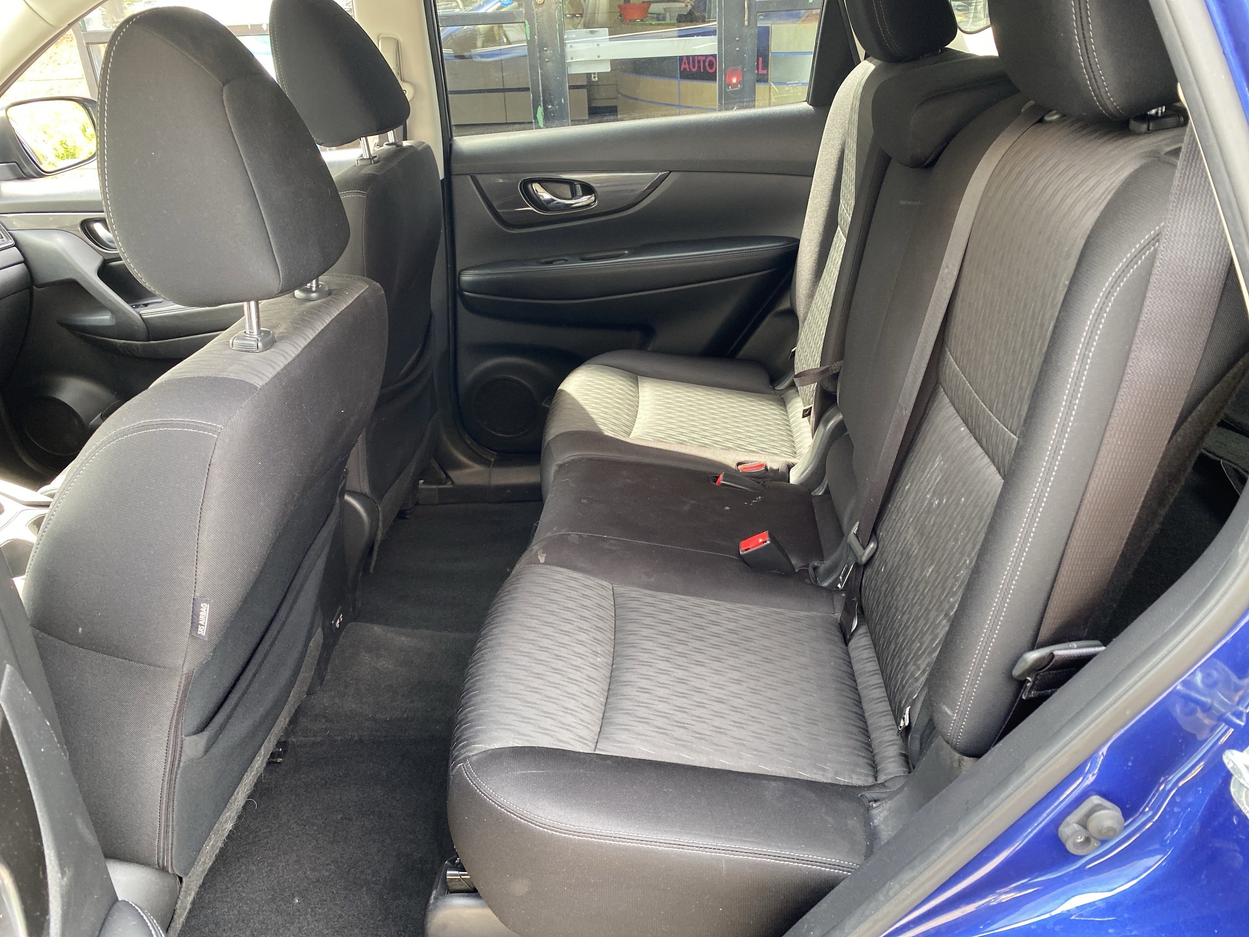 2020 Nissan Rogue SV - Photo 17