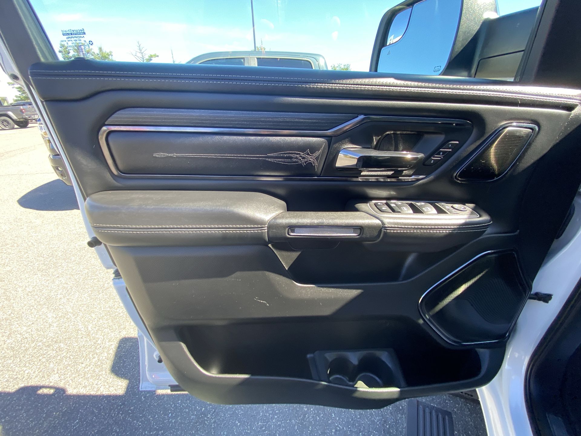 2023 RAM Ram 1500 Pickup Limited - Photo 13