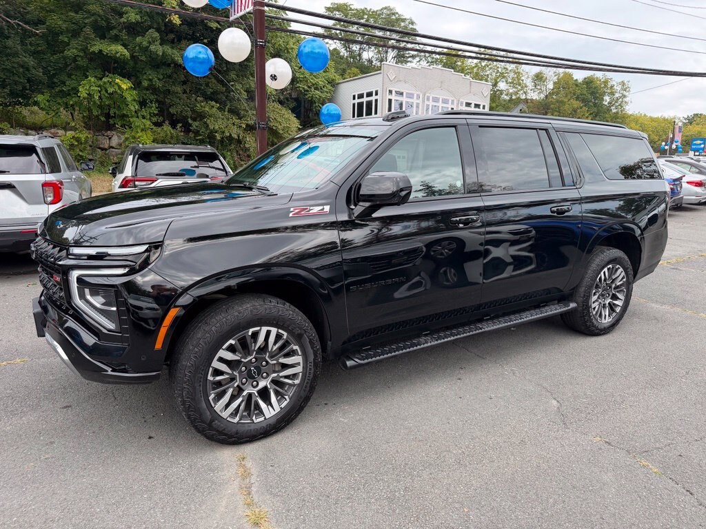 Used 2025 Chevrolet Suburban Z71 SUV