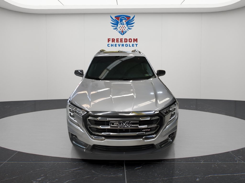 Used 2024 GMC Terrain AT4 SUV