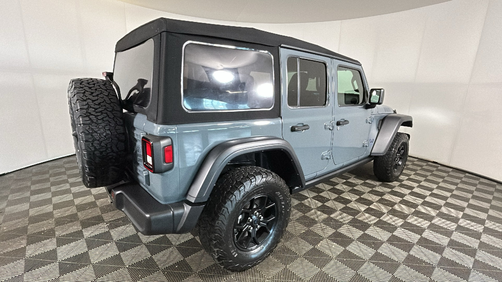 Used 2024 Jeep Wrangler 4xe Willys SUV