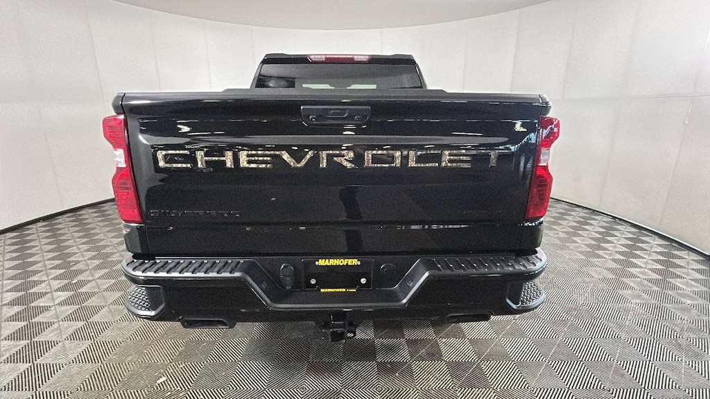 Used 2022 Chevrolet Silverado 1500 Custom Trail Boss Truck Crew Cab