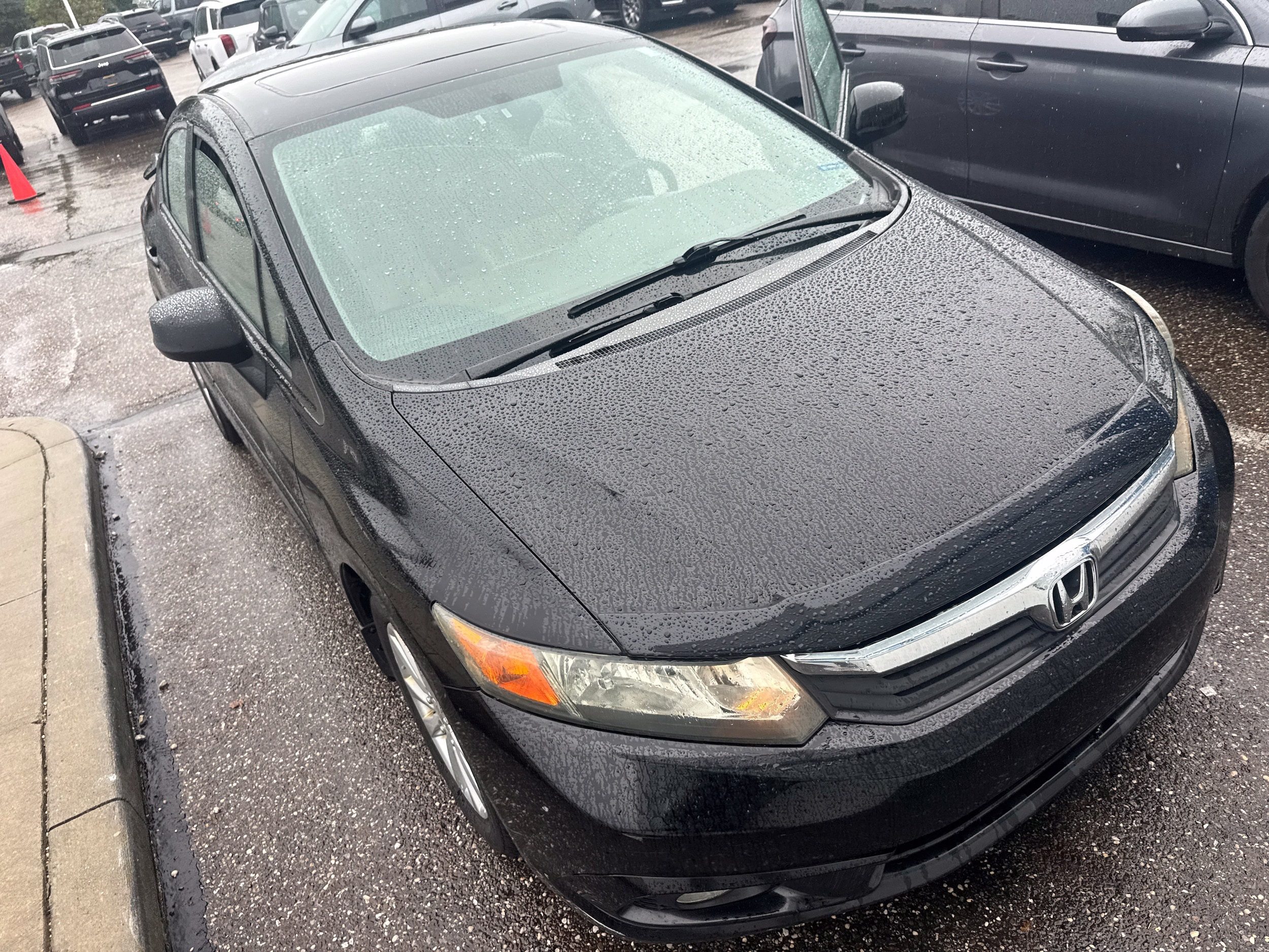 Used 2012 Honda Civic EX-L with VIN 19XFB2F91CE004673 for sale in Stow, OH