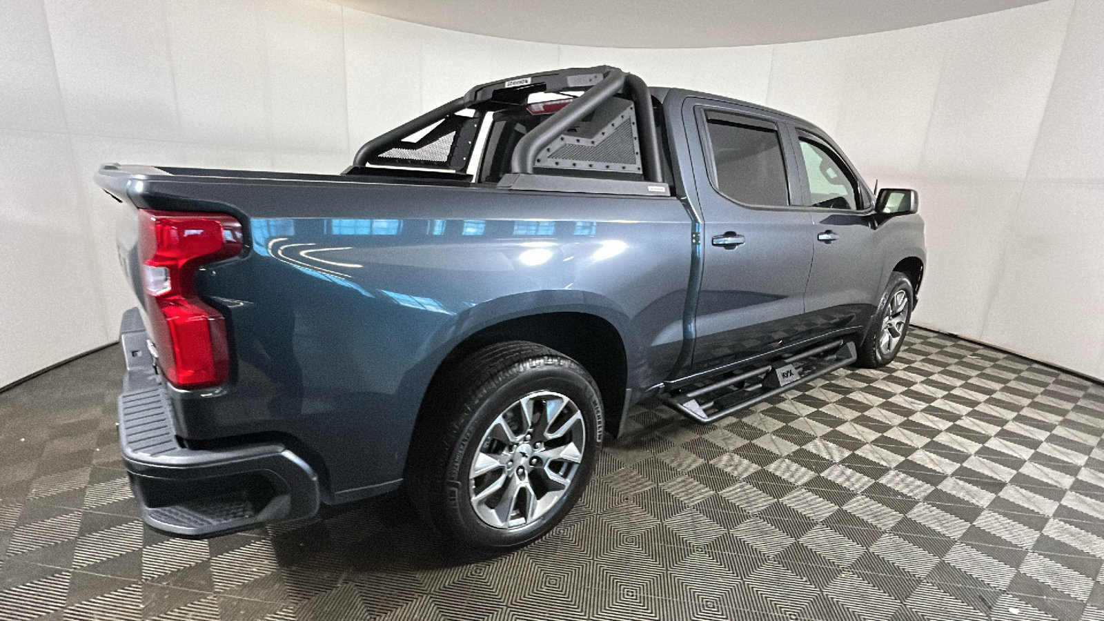 Used 2021 Chevrolet Silverado 1500 RST Truck Crew Cab