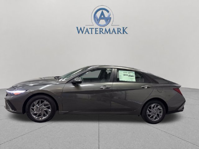 New 2026 Hyundai Elantra Hybrid Blue Sedan