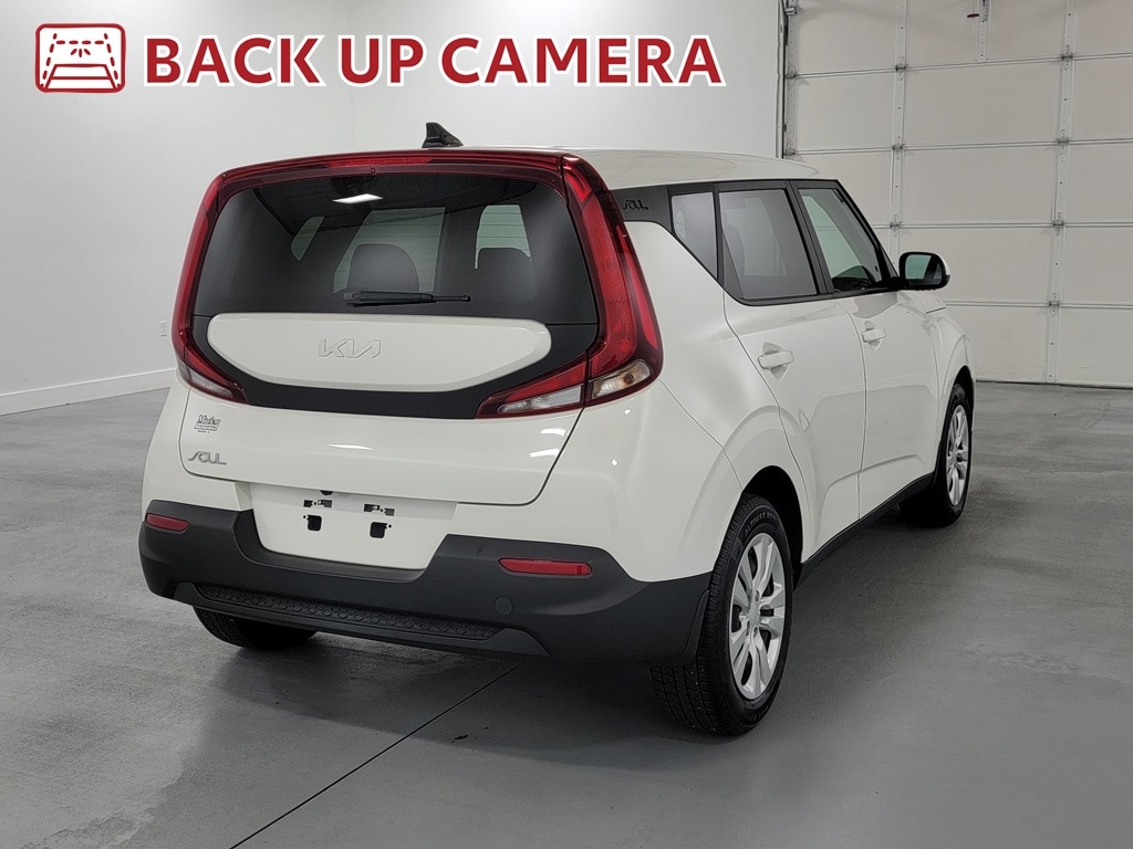 2022 Kia Soul LX - Photo 8