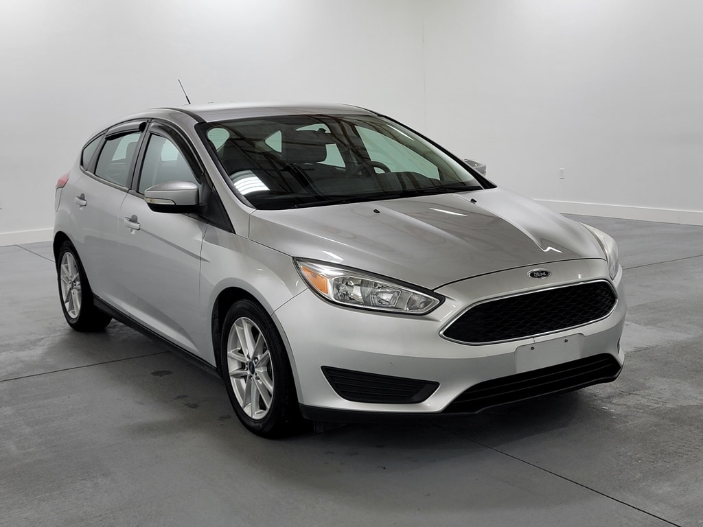Used 2016 Ford Focus SE with VIN 1FADP3K2XGL325203 for sale in Marion, IL