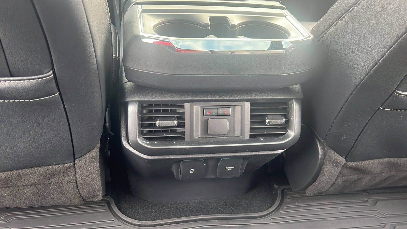 2023 Ford F-150 Lariat - Photo 32