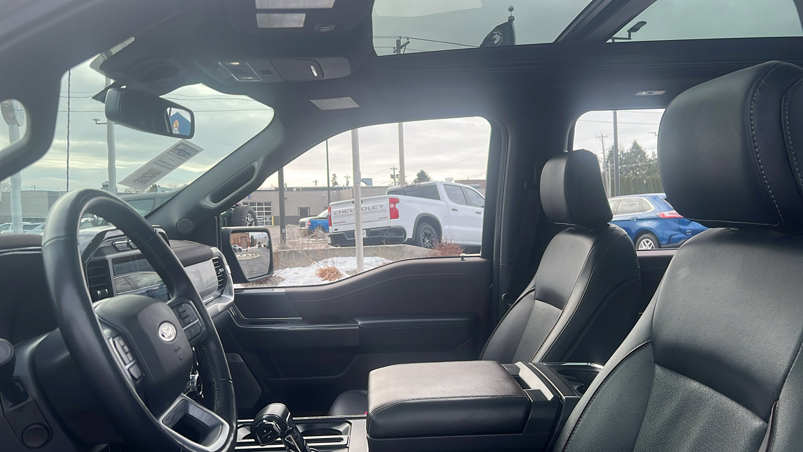 2023 Ford F-150 Lariat - Photo 12