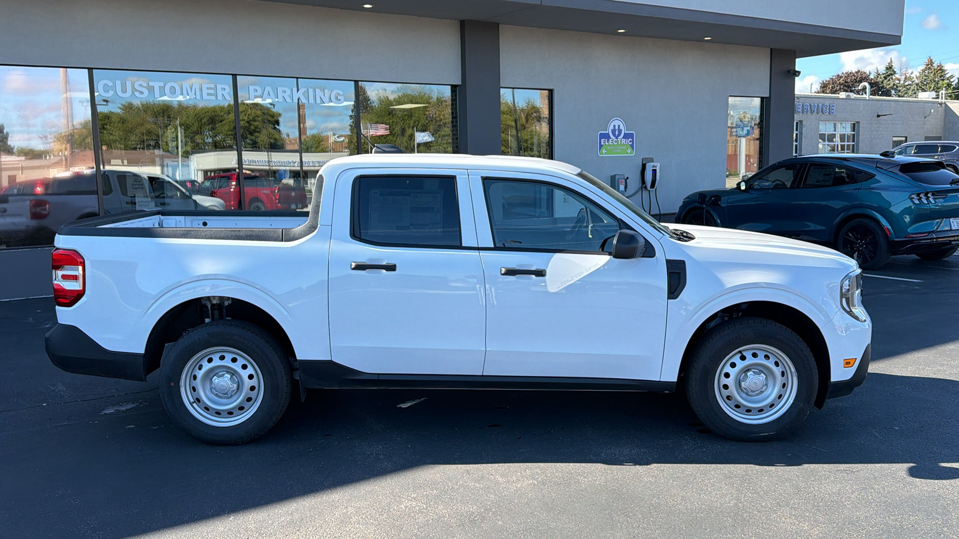 New 2026 Ford Maverick XL Truck SuperCrew