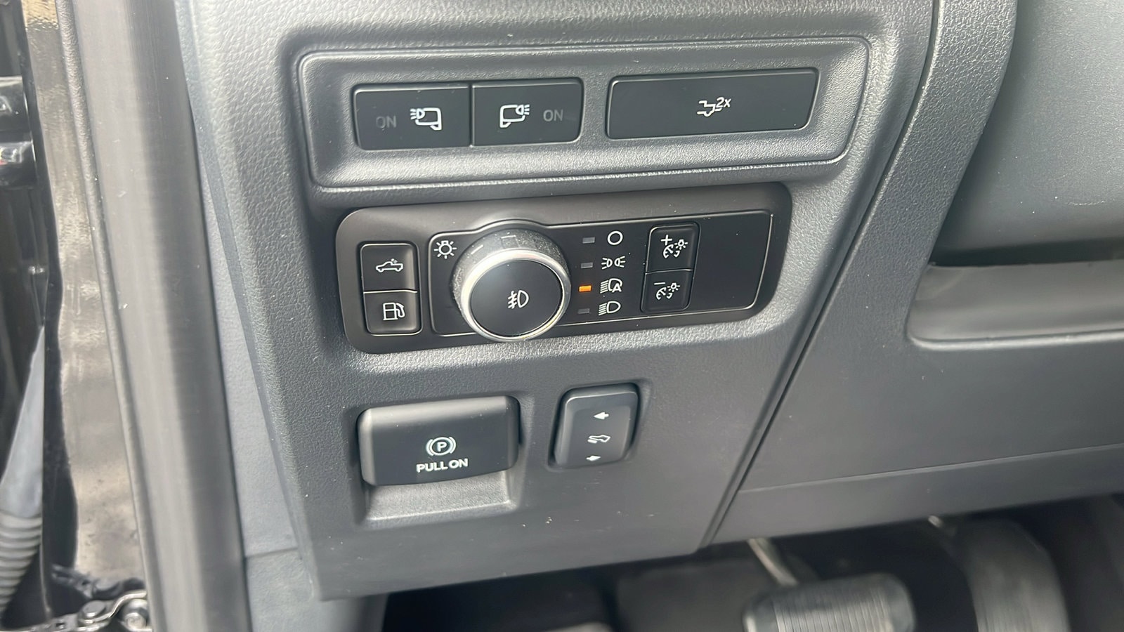 2023 Ford F-150 Lariat - Photo 15