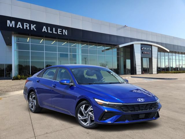 2025 Hyundai Elantra SEL