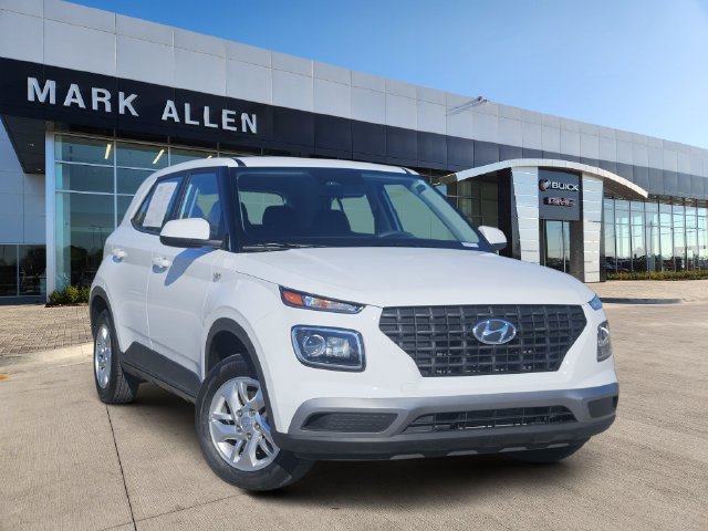 2026 Hyundai Venue SE