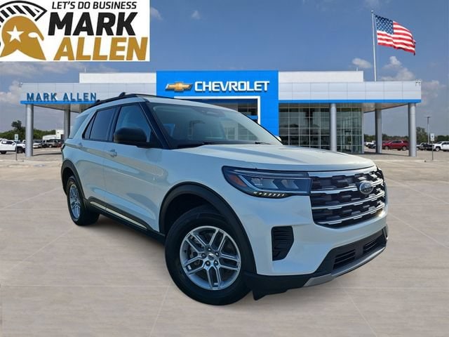2025 Ford Explorer