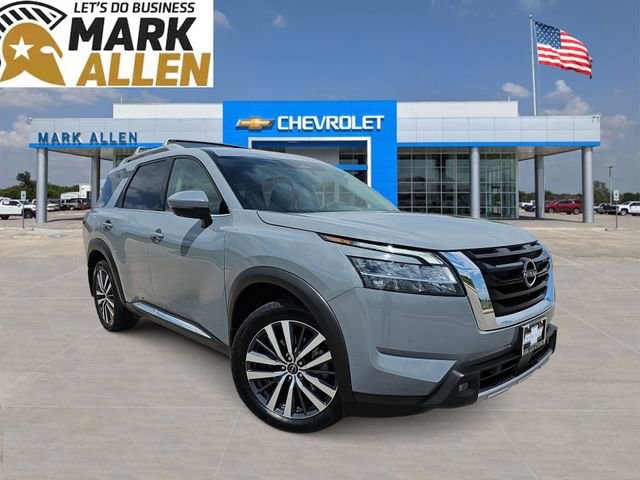 2022 Nissan Pathfinder