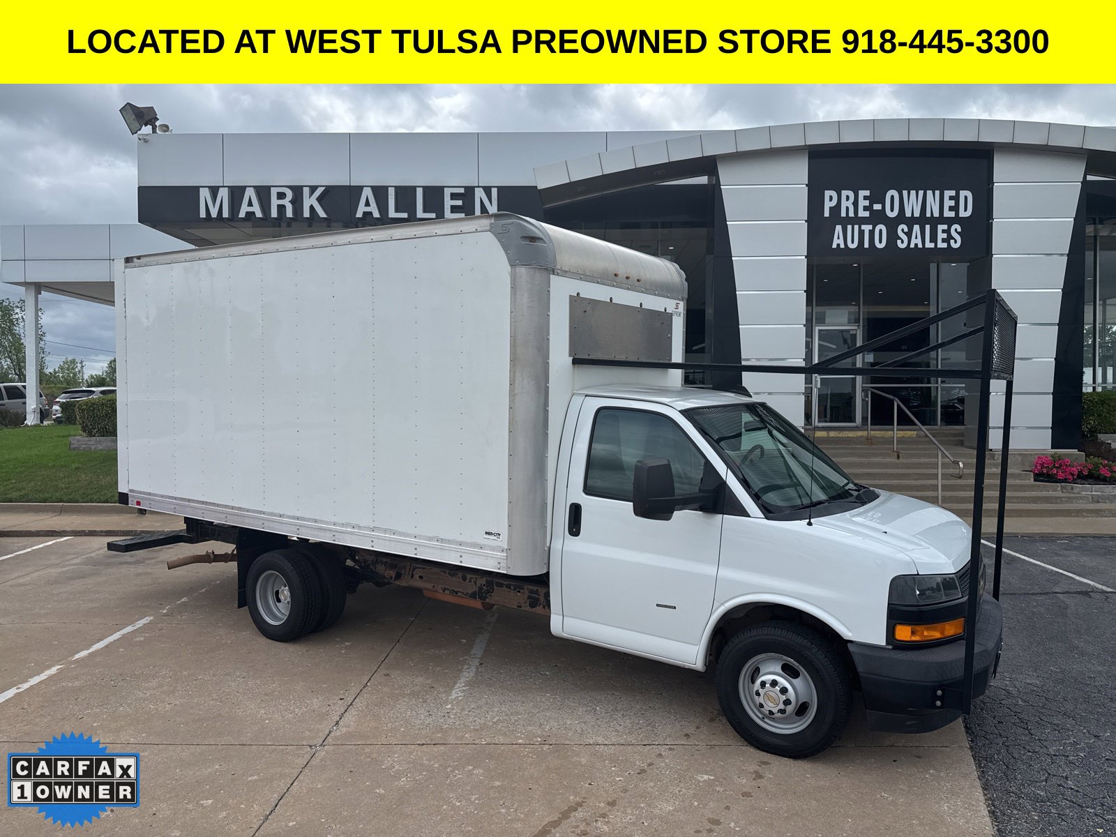 2020 Chevrolet Express Cutaway Base