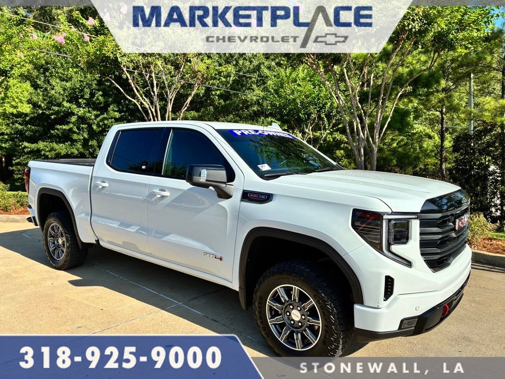 2025 GMC Sierra 1500 AT4