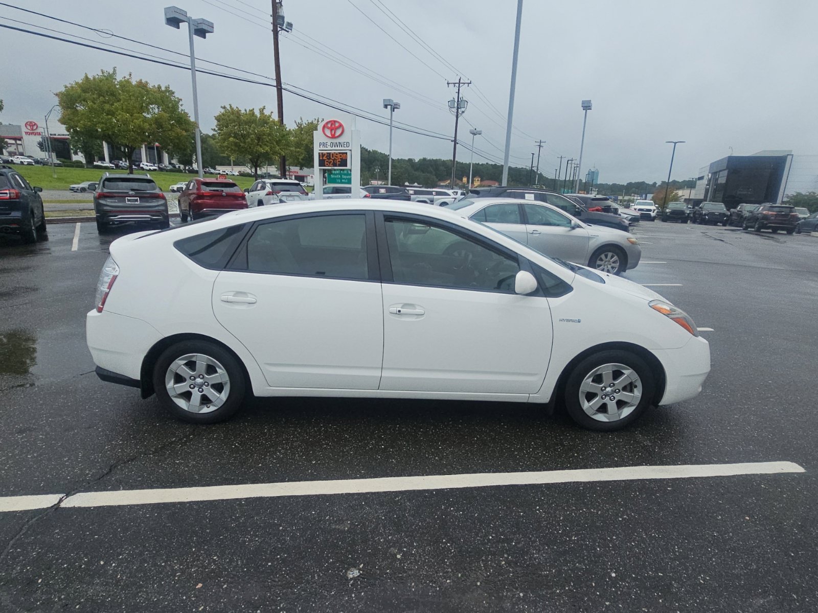 Used 2007 Toyota Prius Base with VIN JTDKB20U377552904 for sale in Lighthouse Point, FL