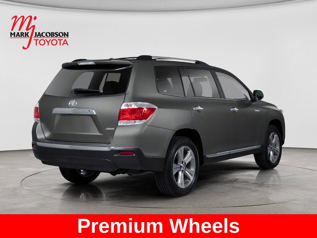 Used 2013 Toyota Highlander SE SUV