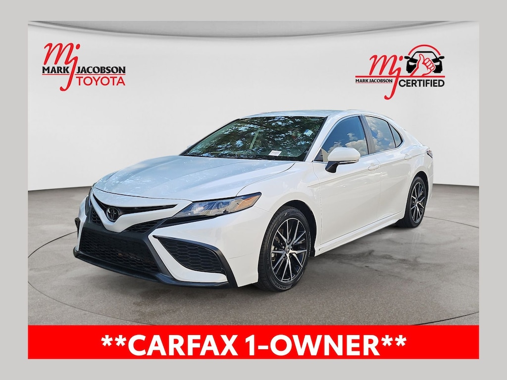 Certified 2023 Toyota Camry SE Sedan