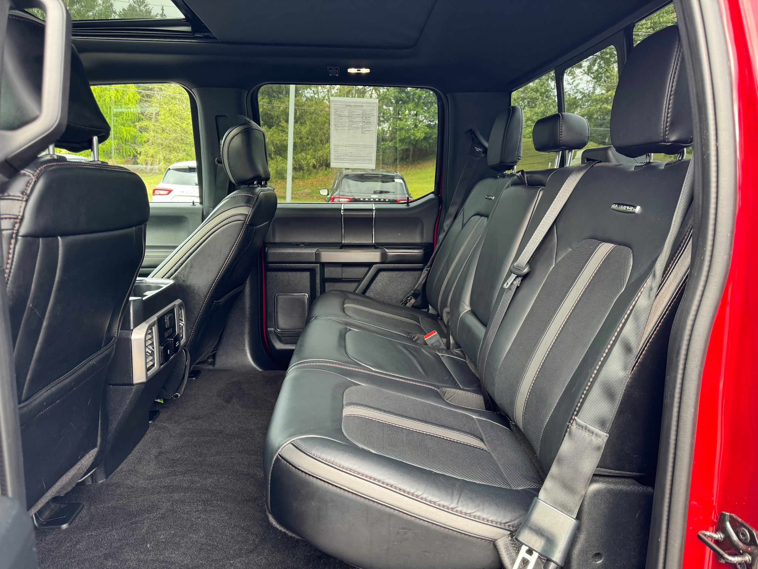 2020 Ford F-150 Platinum - Photo 13
