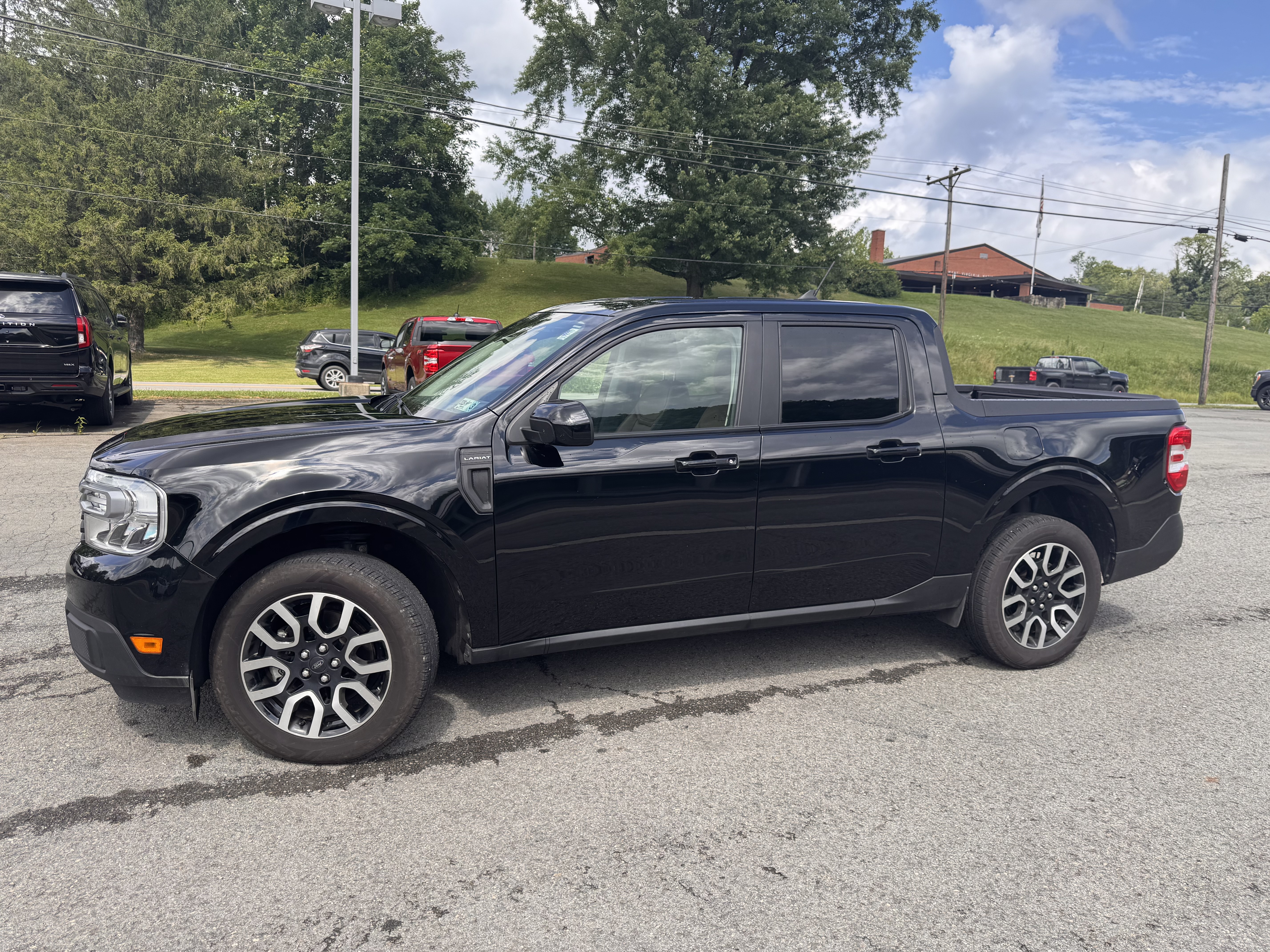 Used 2024 Ford Maverick Lariat Crew Cab Short Bed Truck