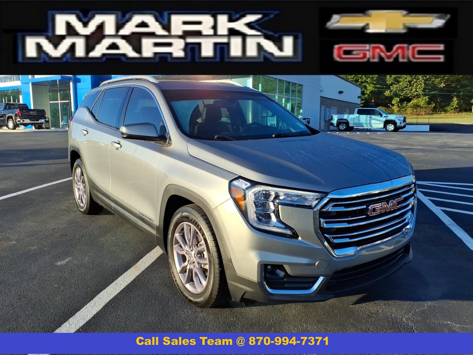 Used 2023 GMC Terrain SLT SUV