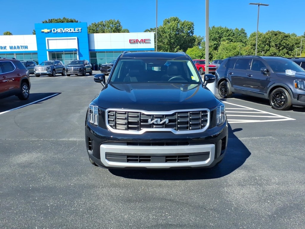 Used 2025 Kia Telluride S