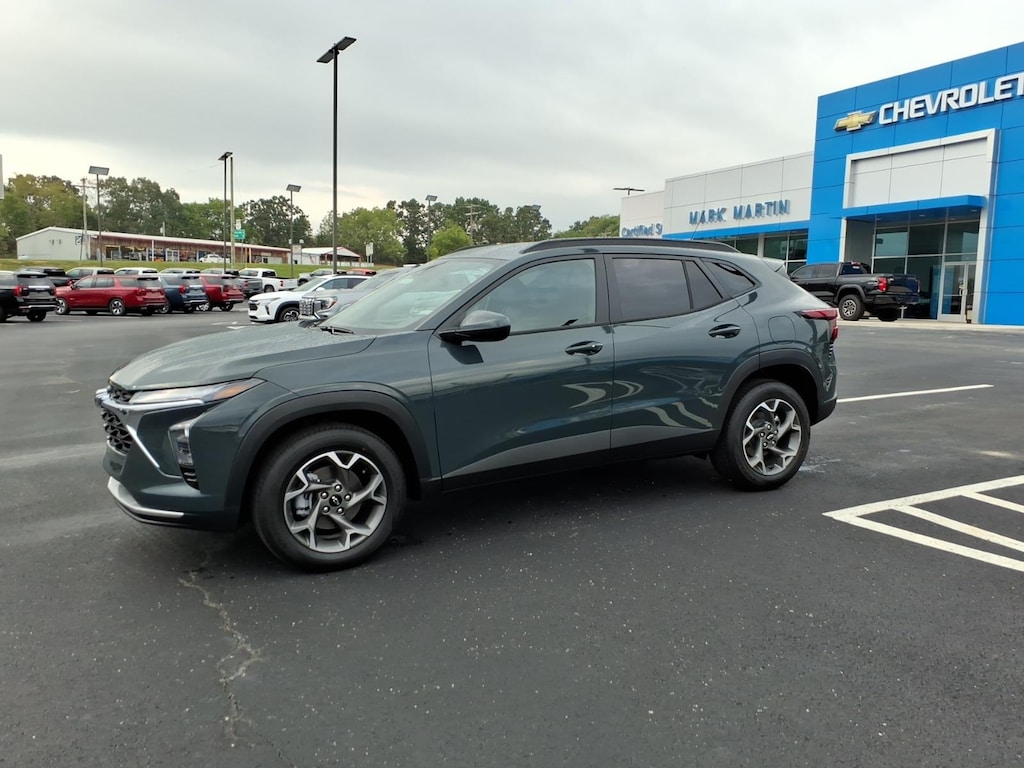 New 2026 Chevrolet Trax LT SUV