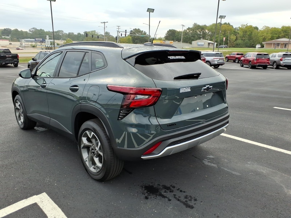 New 2026 Chevrolet Trax LT SUV