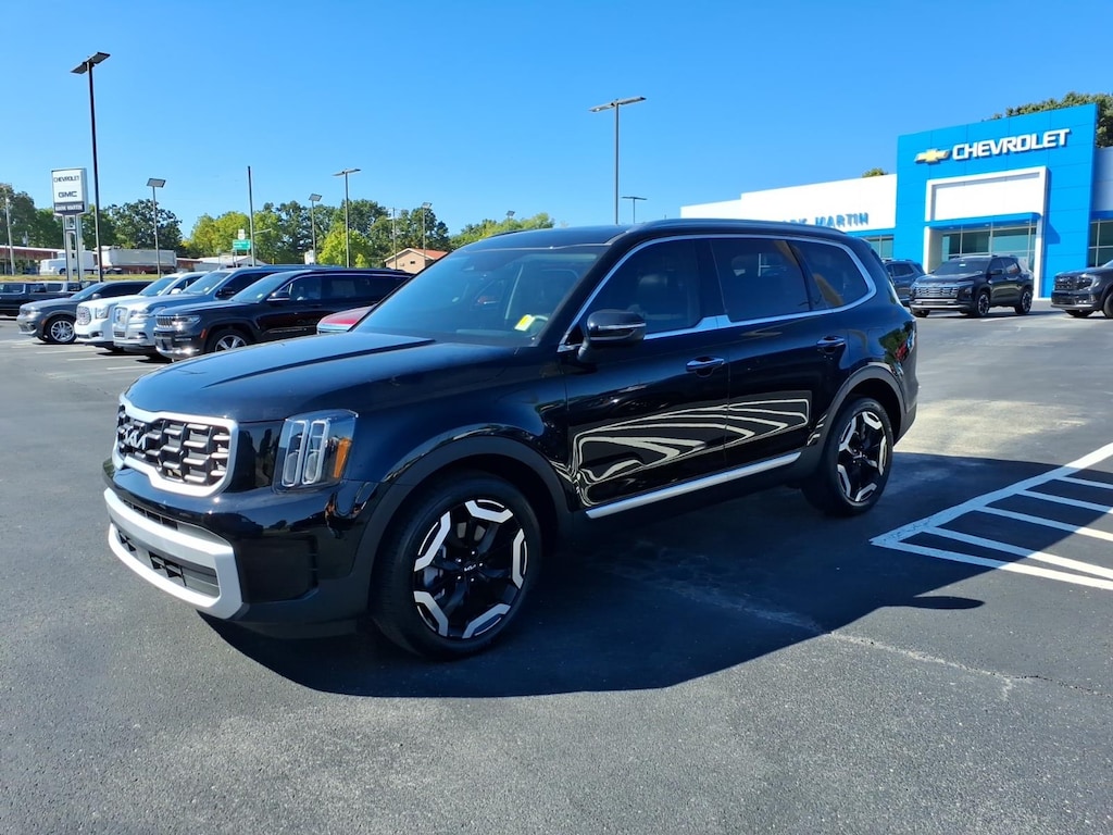 Used 2025 Kia Telluride S