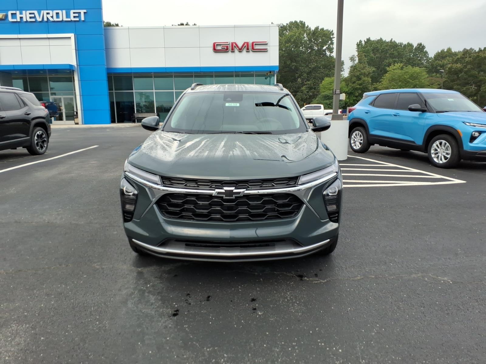 New 2026 Chevrolet Trax LT SUV
