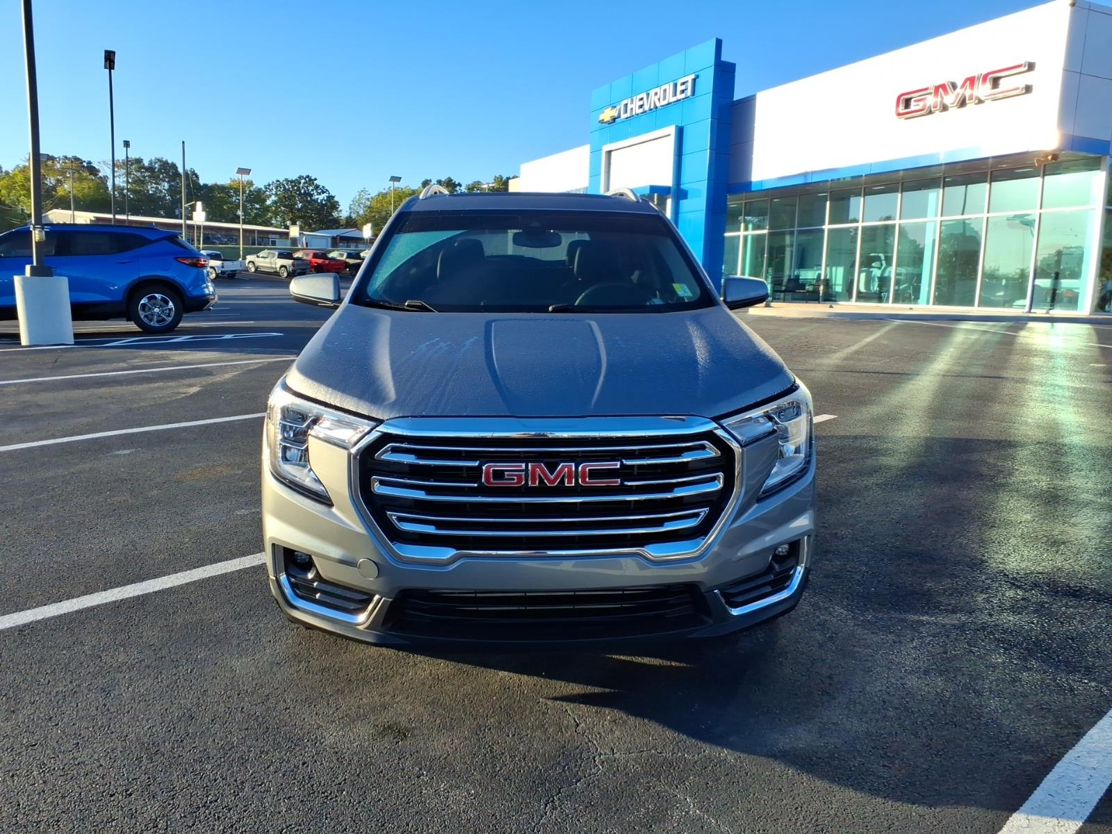 Used 2023 GMC Terrain SLT SUV