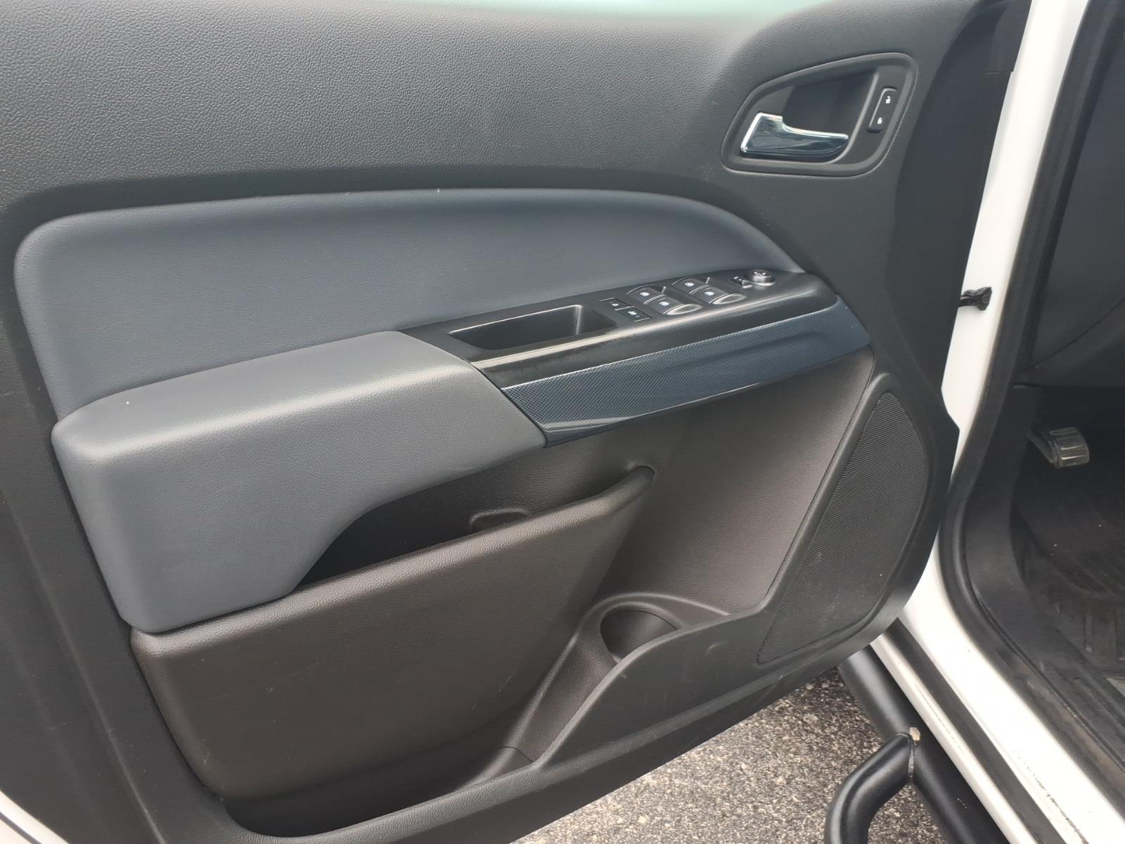 2022 Chevrolet Colorado Z71 - Photo 11