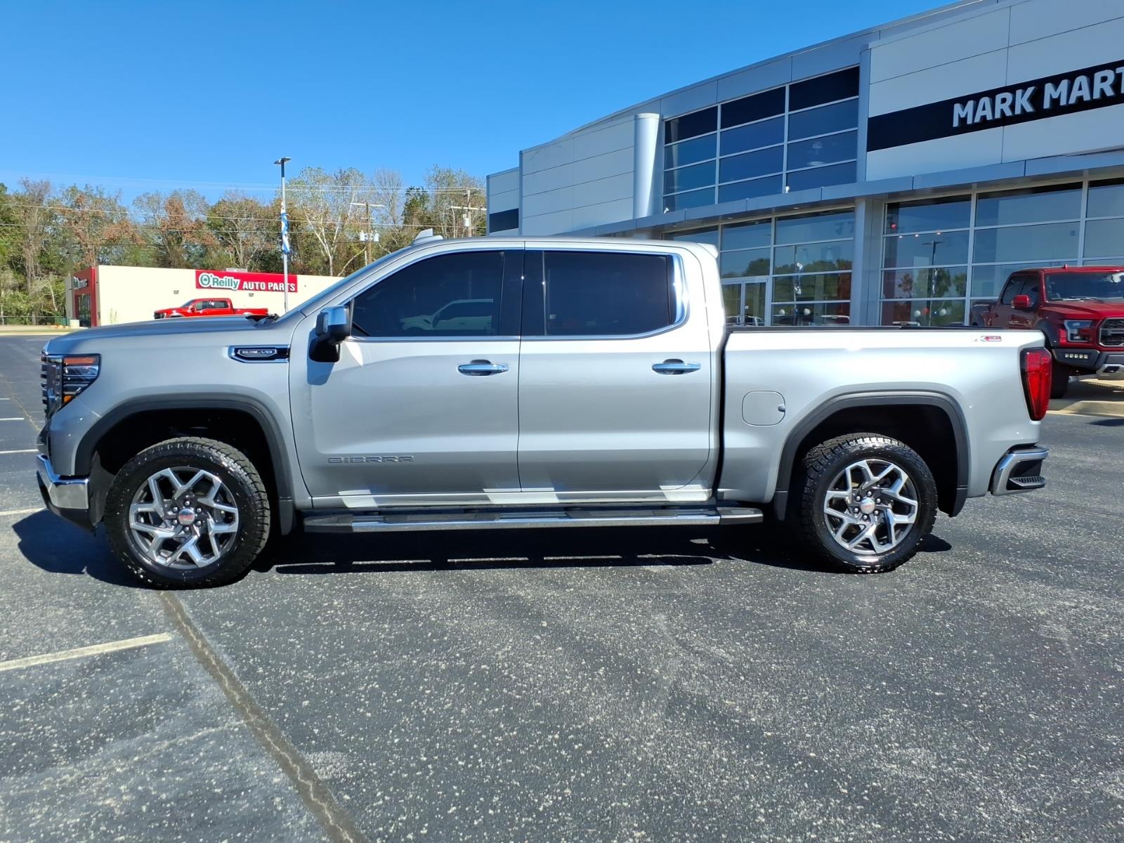 Used 2024 GMC Sierra 1500 SLT 4x4 SLT Crew Cab 5.8 ft. SB