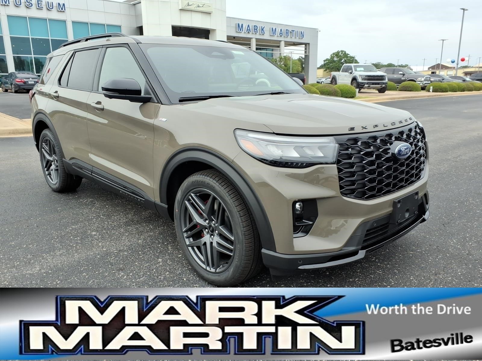 New 2026 Ford Explorer ST-Line SUV