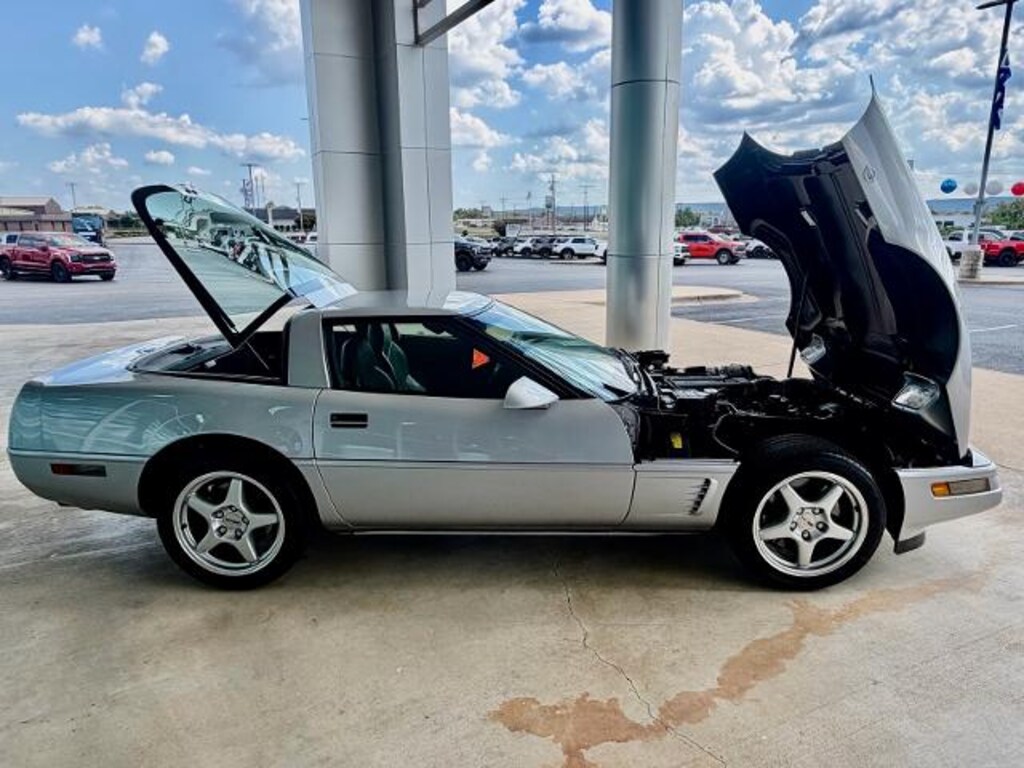 Used 1996 Chevrolet Corvette Base Coupe