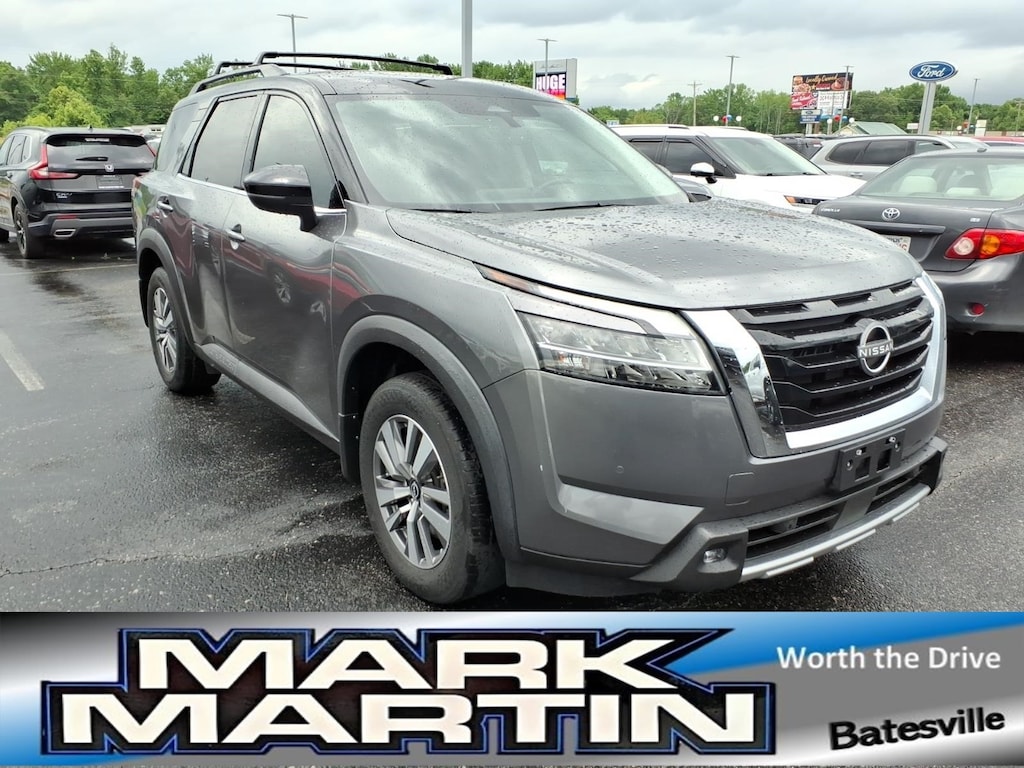 Used 2022 Nissan Pathfinder SL SUV