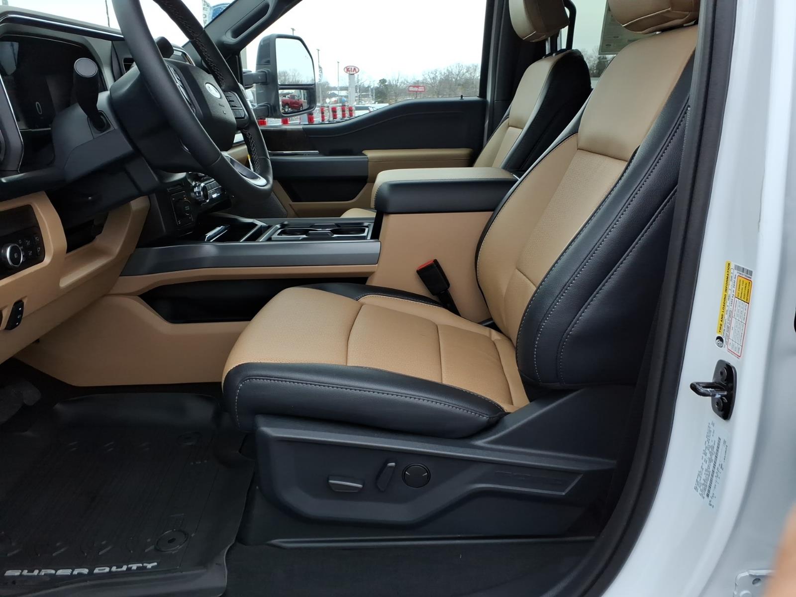 2026 Ford F-250 Super Duty Lariat - Photo 12