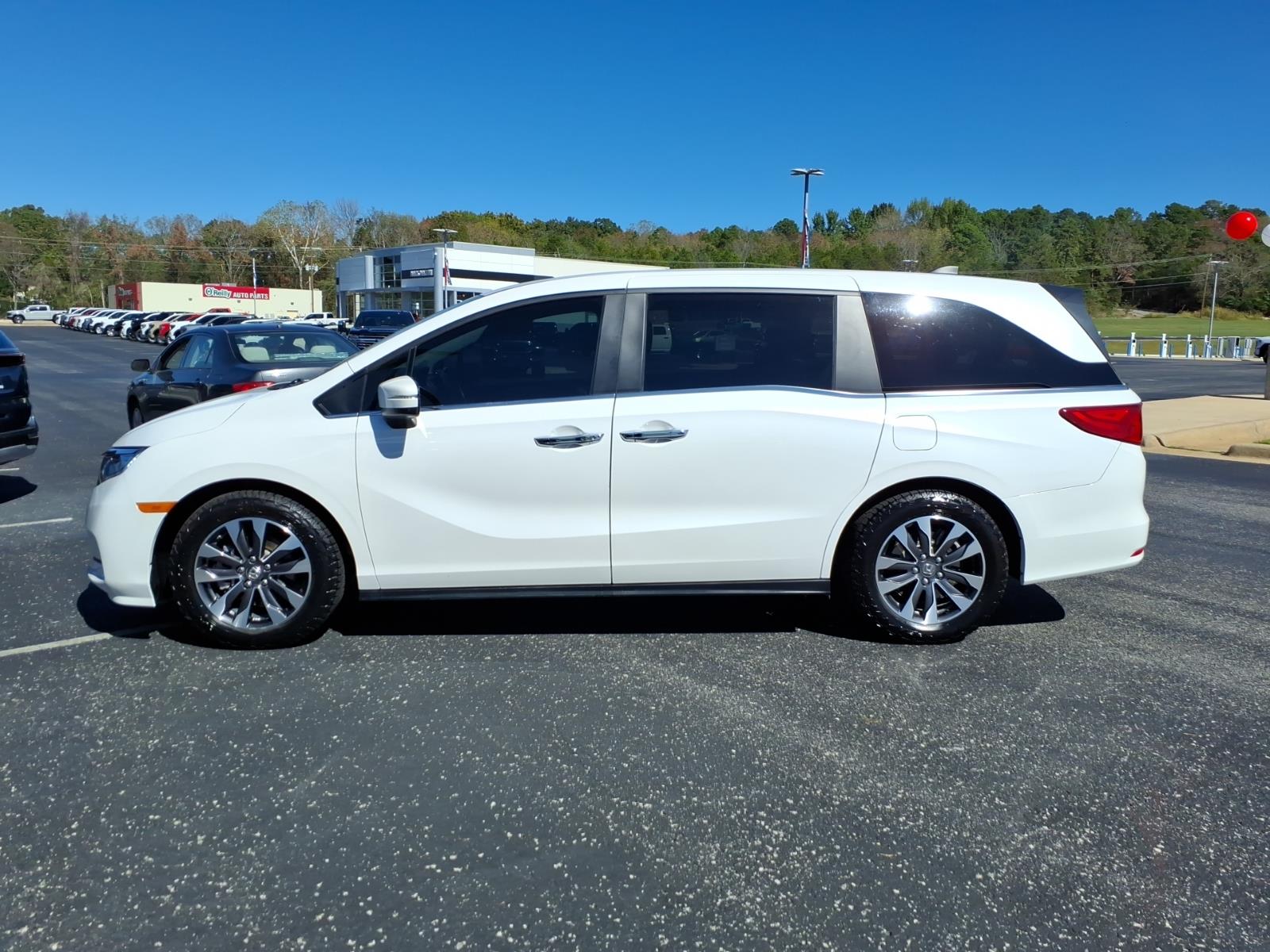 Used 2024 Honda Odyssey EX-L Passenger Van
