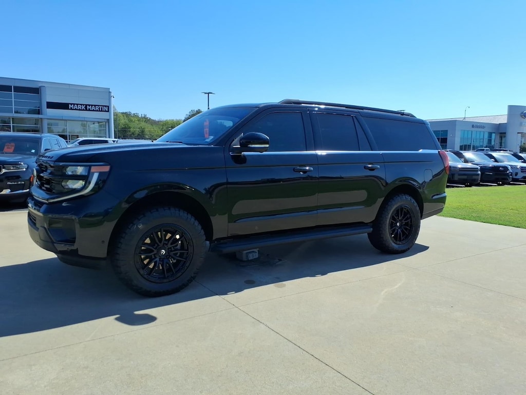 Used 2025 Ford Expedition MAX Active SUV