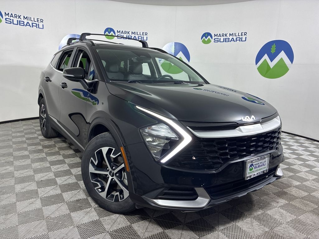 Used 2023 Kia Sportage Hybrid EX SUV