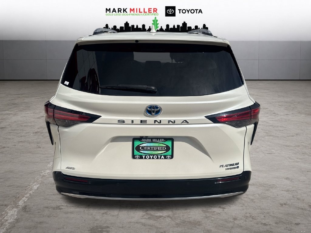 Certified 2021 Toyota Sienna Platinum 7 Passenger Van