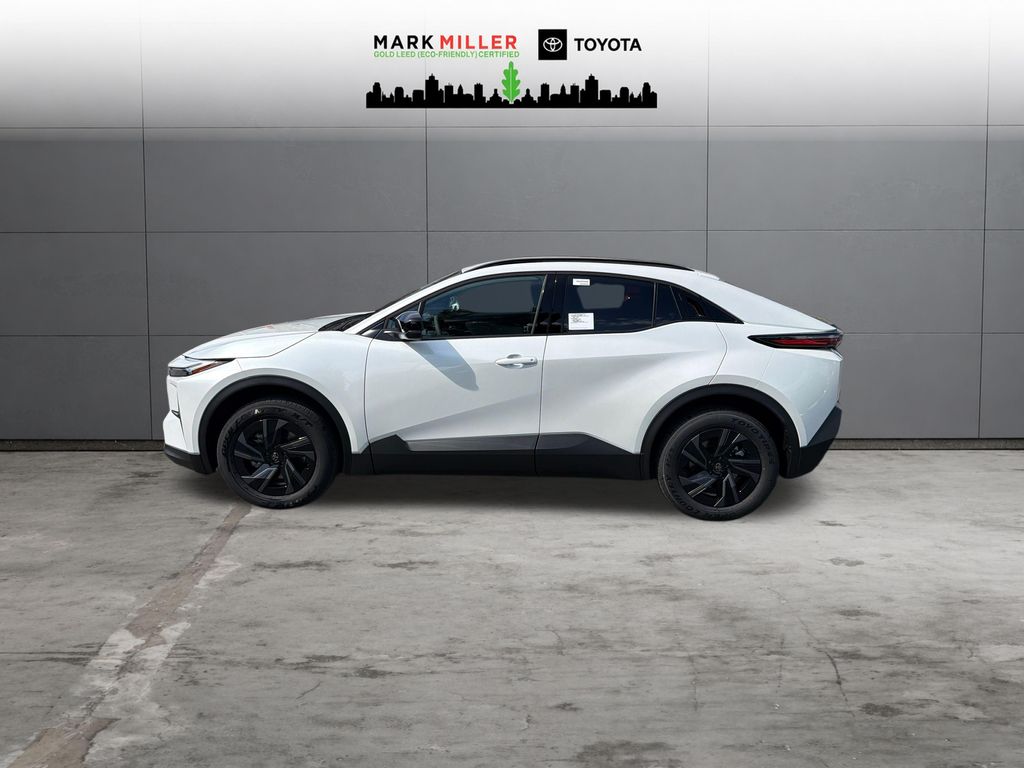 New 2026 Toyota C-HR SE SE AWD