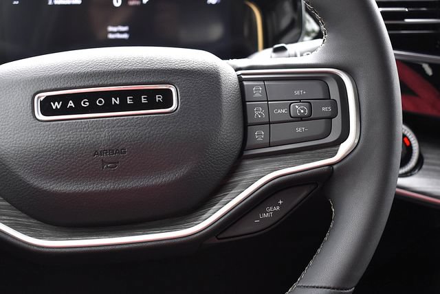 2023 Jeep Wagoneer Series II - Photo 15