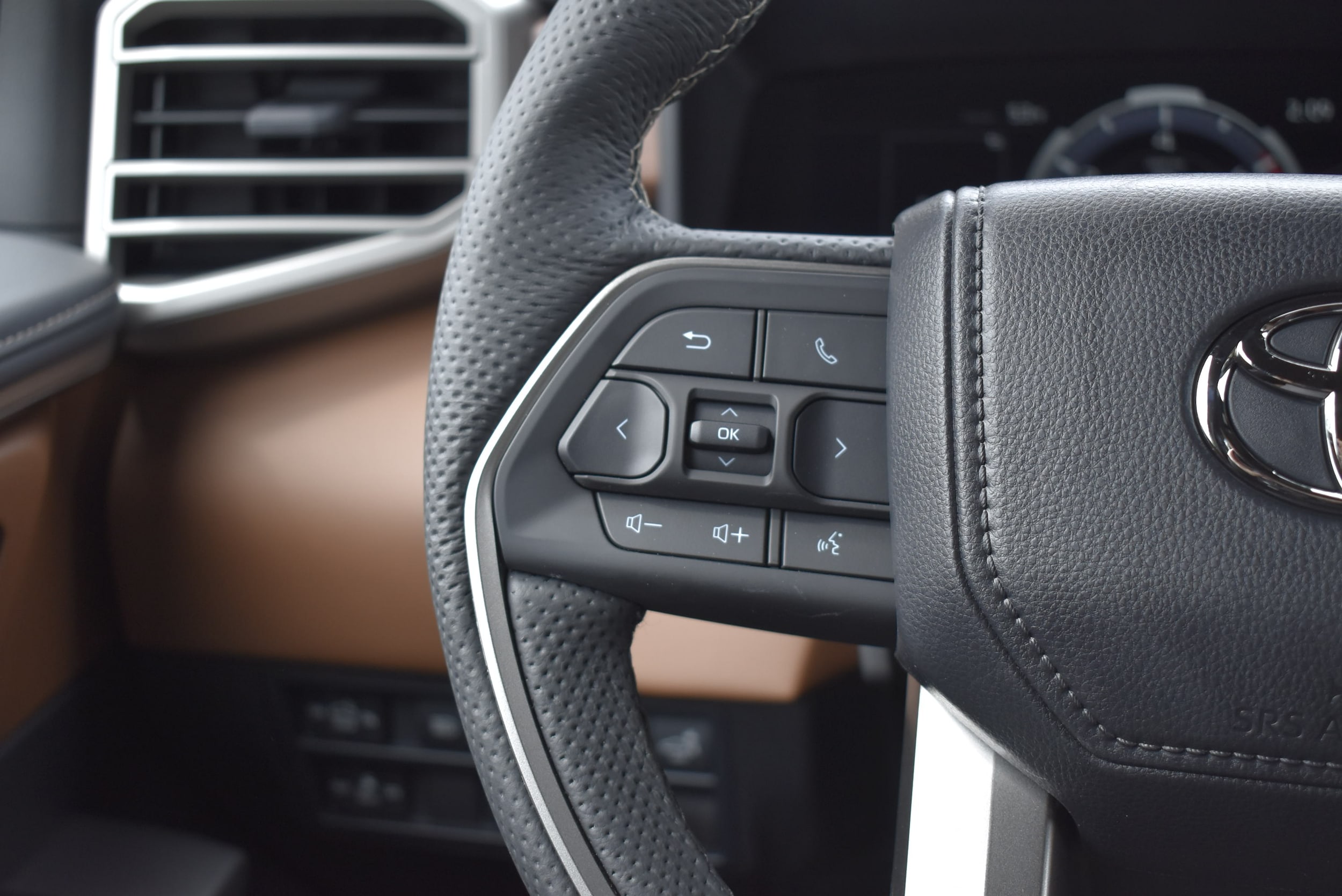 2026 Toyota Tundra 1794 Edition - Photo 16