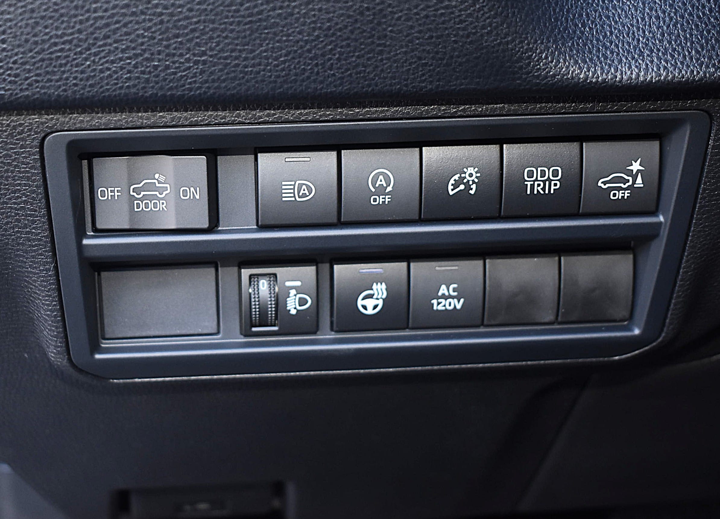 2026 Toyota Tundra SR5 - Photo 10