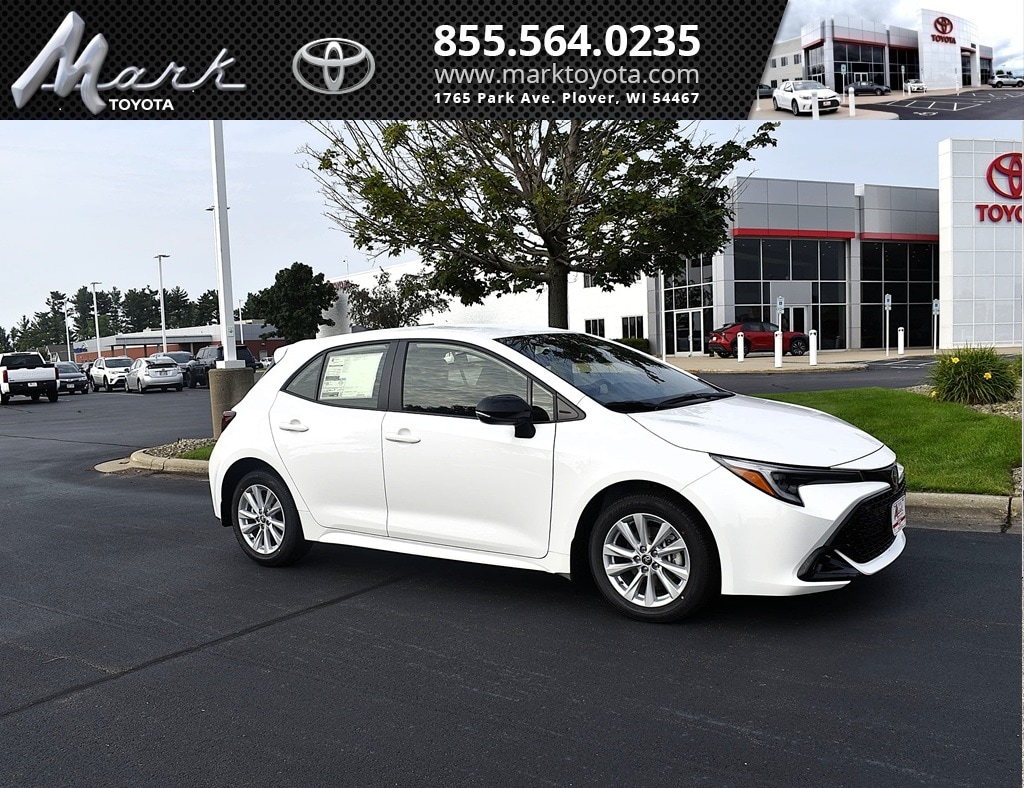 2026 Toyota Corolla Hatchback SE