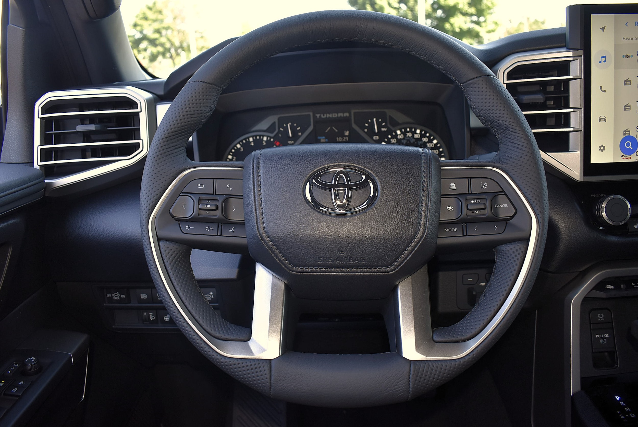 2026 Toyota Tundra SR5 - Photo 14